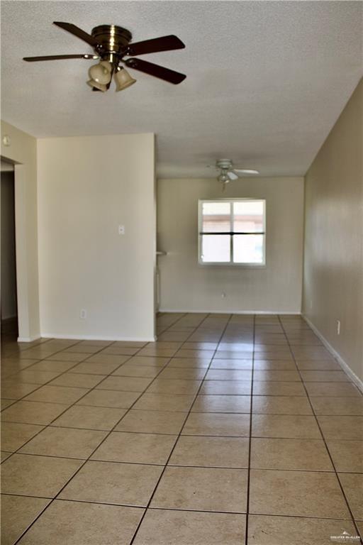 Photo 3 of 2125 Kerria Avenue #3