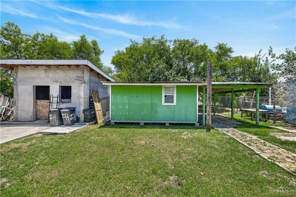 Photo 4 of 6602 De La Rosa Circle