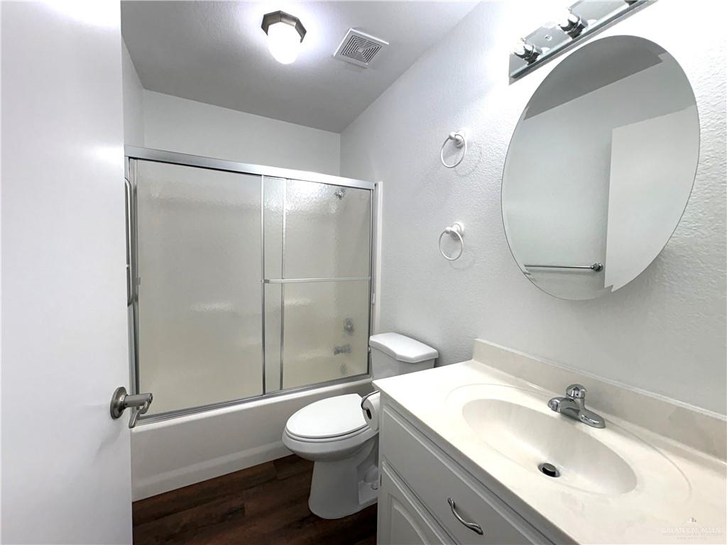 Photo 6 of 103 Saturn Street