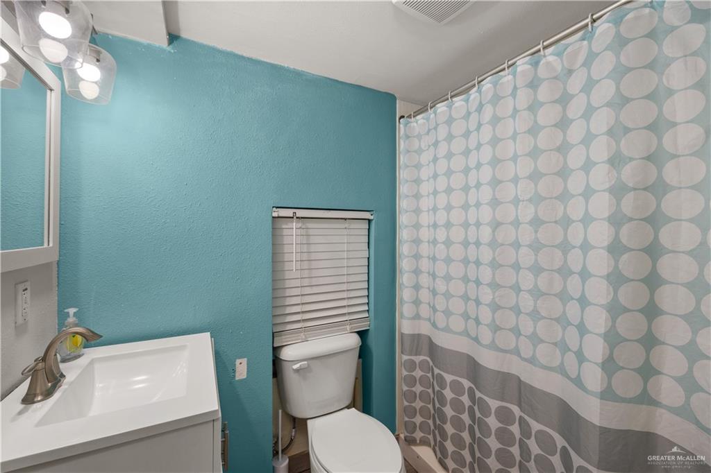 Photo 10 of 200 Retama Street #B