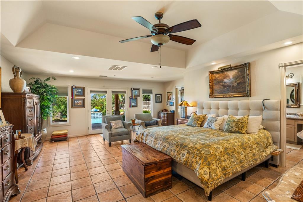 Photo 14 of 1911 Lion Lake Drive