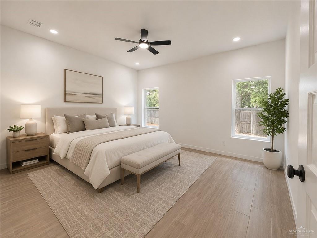 Photo 5 of 715 25th Street