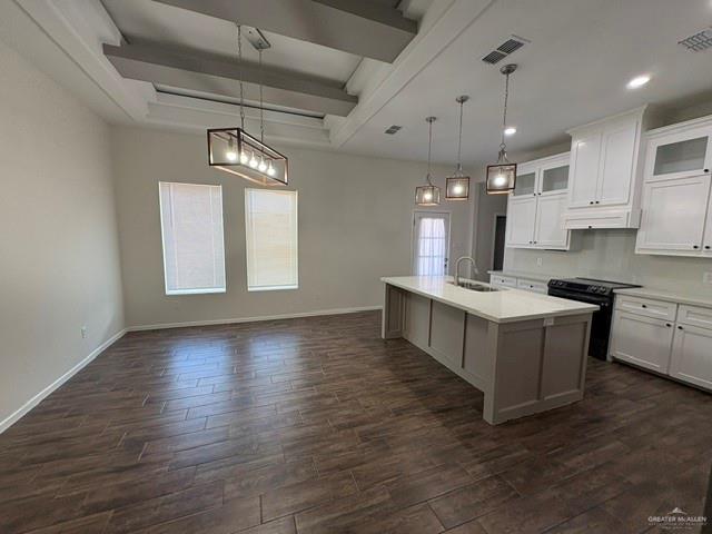 Photo 7 of 714 Santa Isabel Street