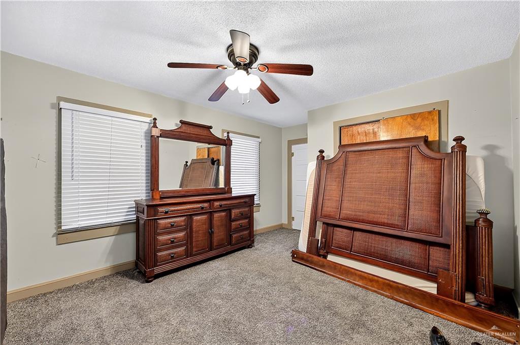 Photo 9 of 415 Doherty Avenue