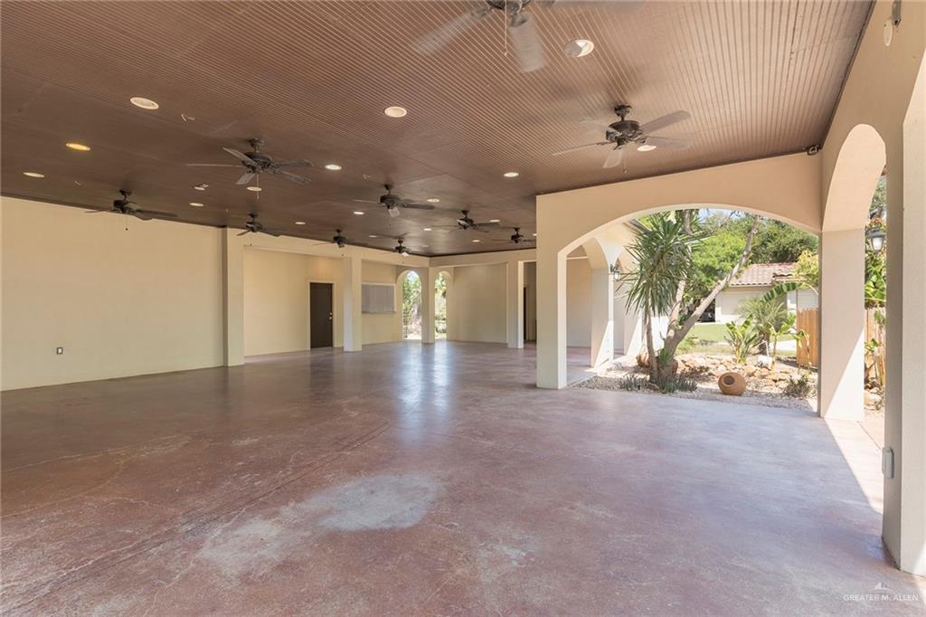 Photo 31 of 605 Hutto Road