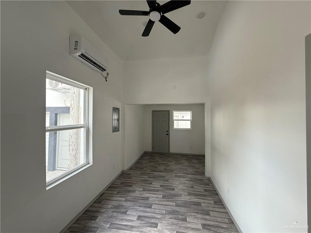 Photo 17 of 212 11th Street