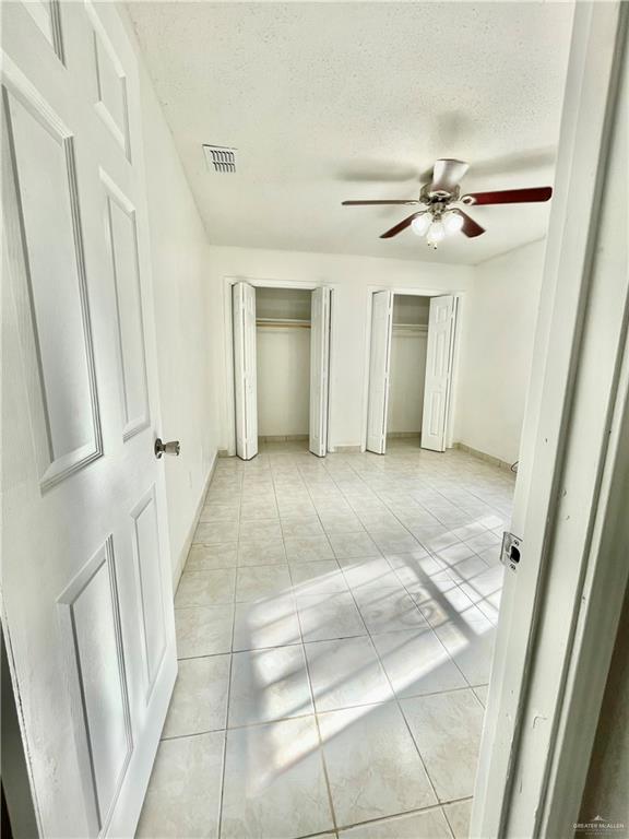 Photo 7 of 2520 Goldcrest Avenue