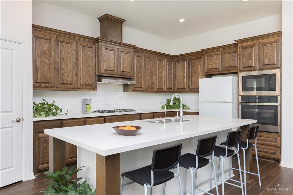 Photo 11 of 14801 Brazos Circle