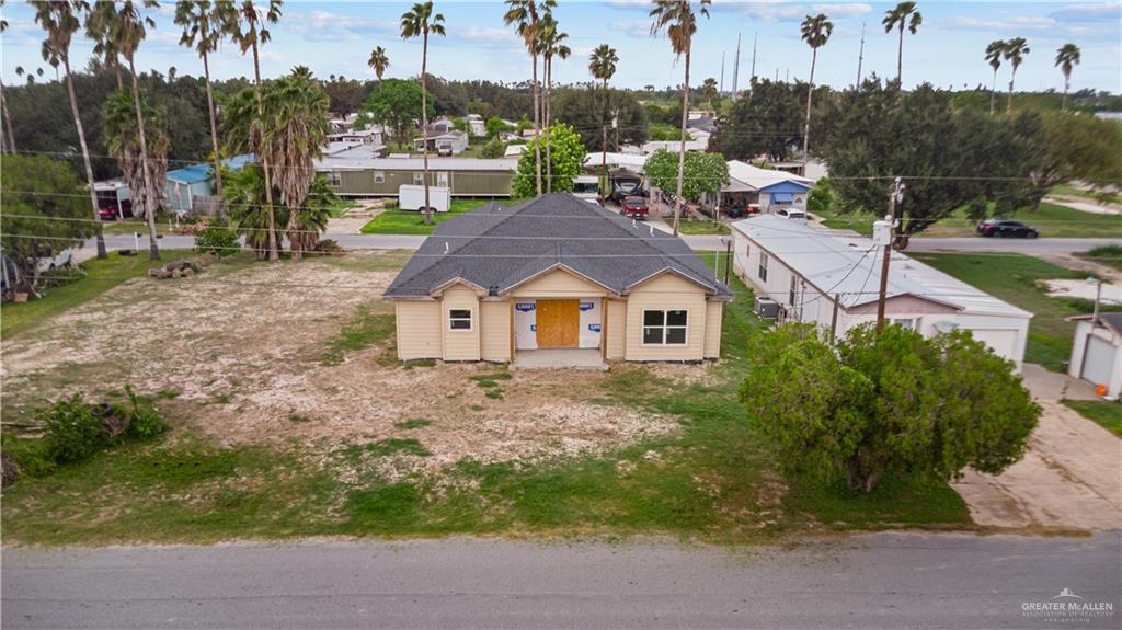 Photo 4 of 811 Main Grove Street