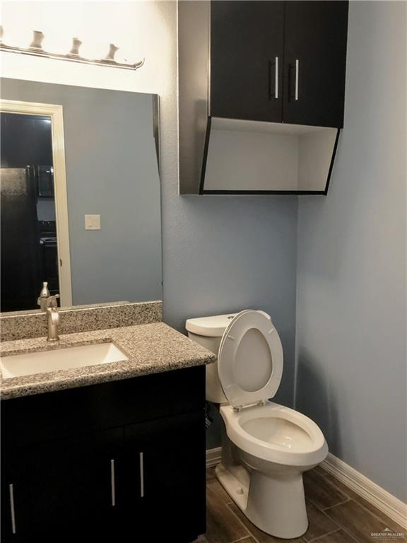 Photo 14 of 4012 Hawthorne Avenue #3