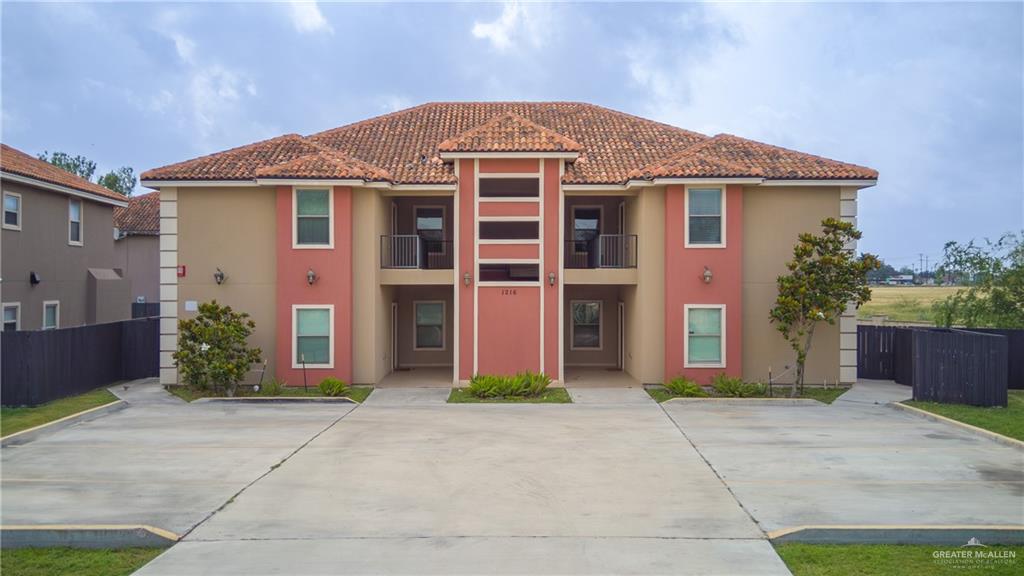 Photo 2 of 1216 Pineridge Avenue #B
