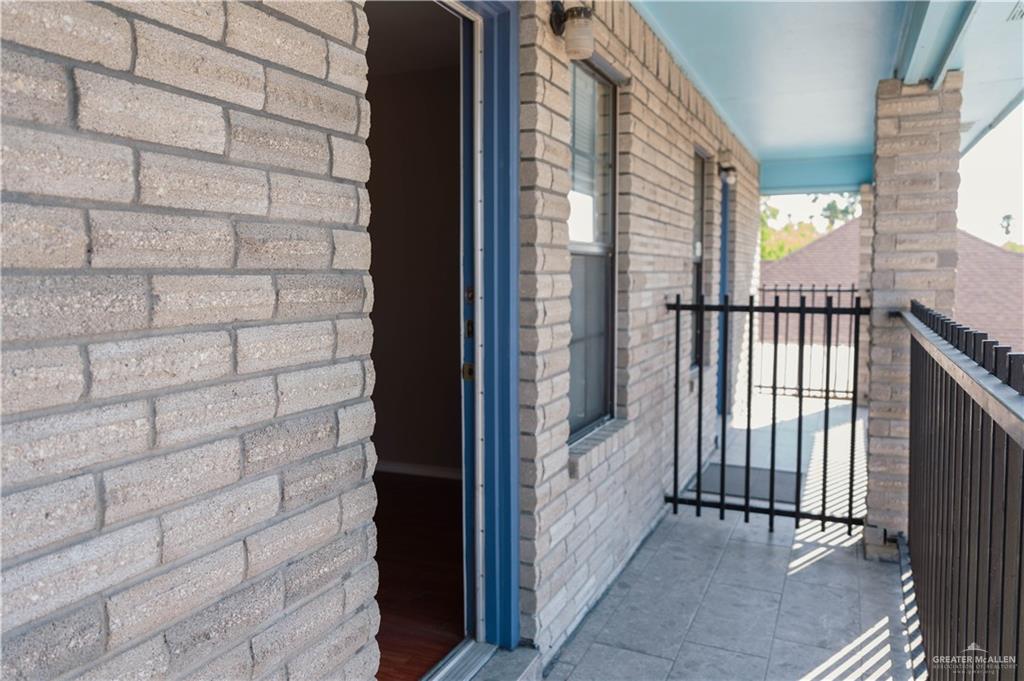 Photo 10 of 4308 King Drive