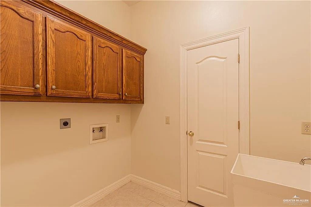 Photo 7 of 2433 7th Street