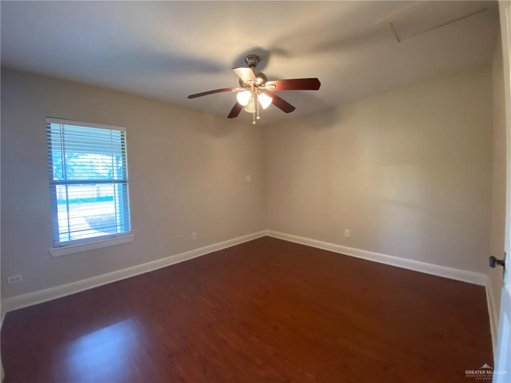 Photo 16 of 604 Hackberry Avenue