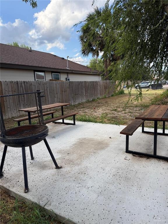 Photo 26 of 906 Tom Landry Street #1