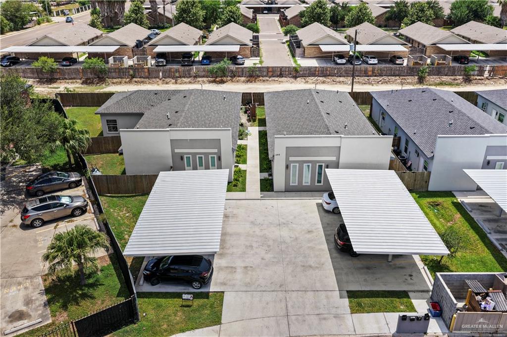 Photo 4 of 412 & 408 Gastel Circle