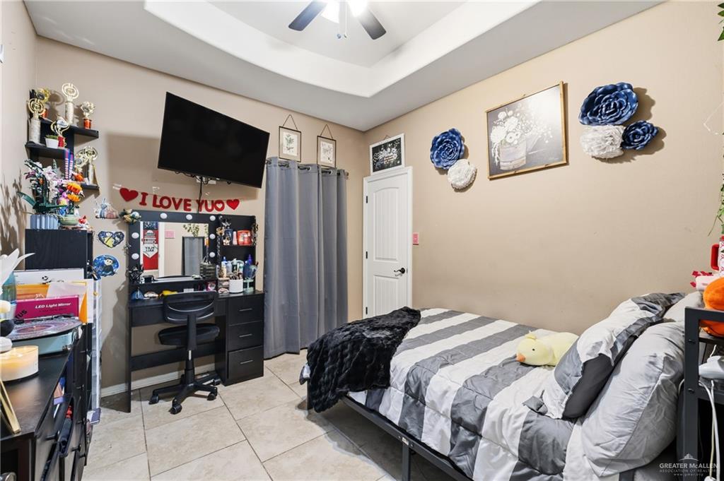 Photo 11 of 816 Azucar Avenue