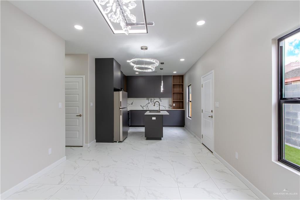 Photo 3 of 4220 Hummingbird Avenue #80