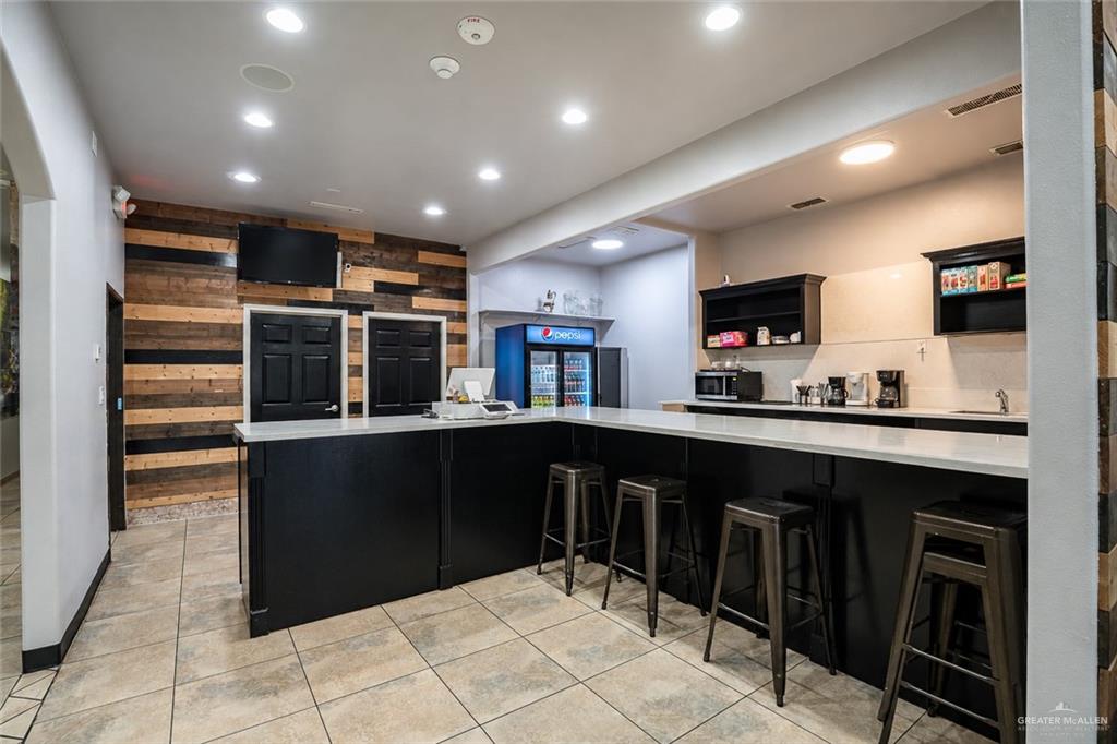 Photo 6 of 2510 Freddy Gonzalez Drive #2510B