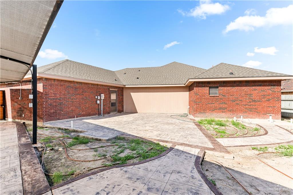 Photo 17 of 2006 Quail Lane