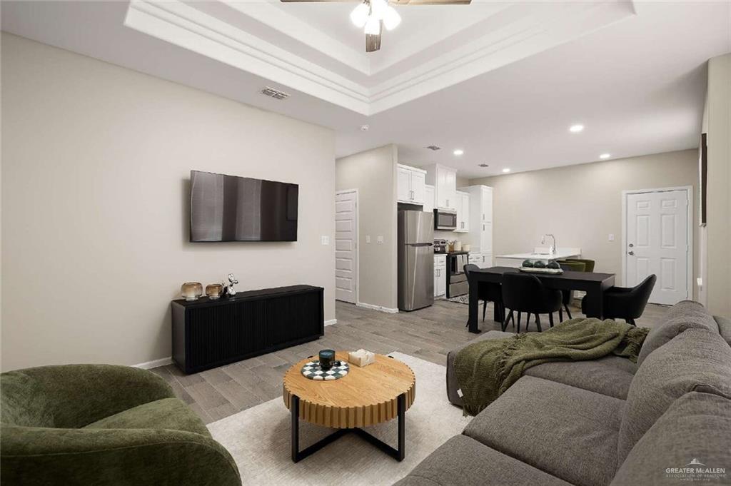Photo 8 of 2813 Hayes Avenue #4
