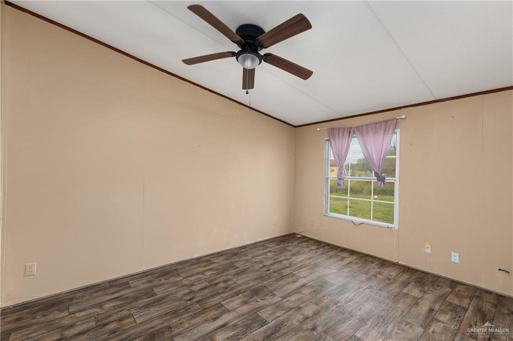 Photo 4 of 2711 Abraham Street
