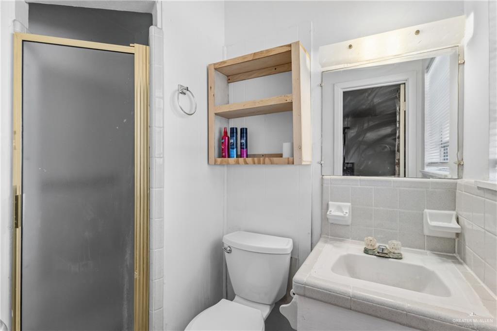 Photo 22 of 303 7th Street