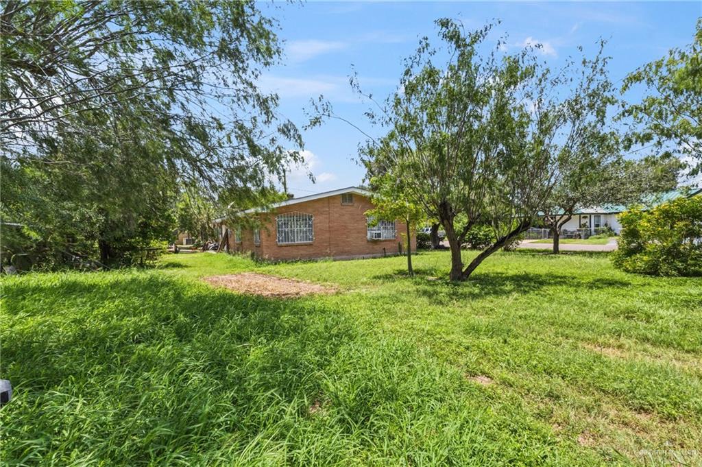 Photo 27 of 303 7th Street
