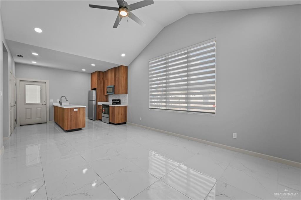 Photo 2 of 719 Coves Lane #1