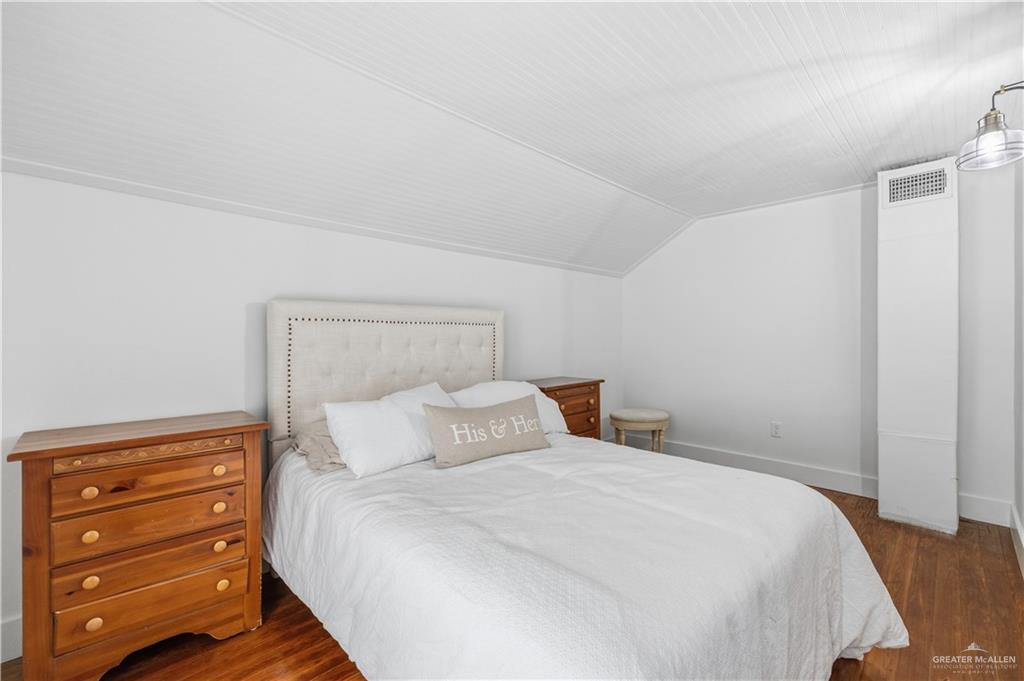 Photo 33 of 602 11th Street