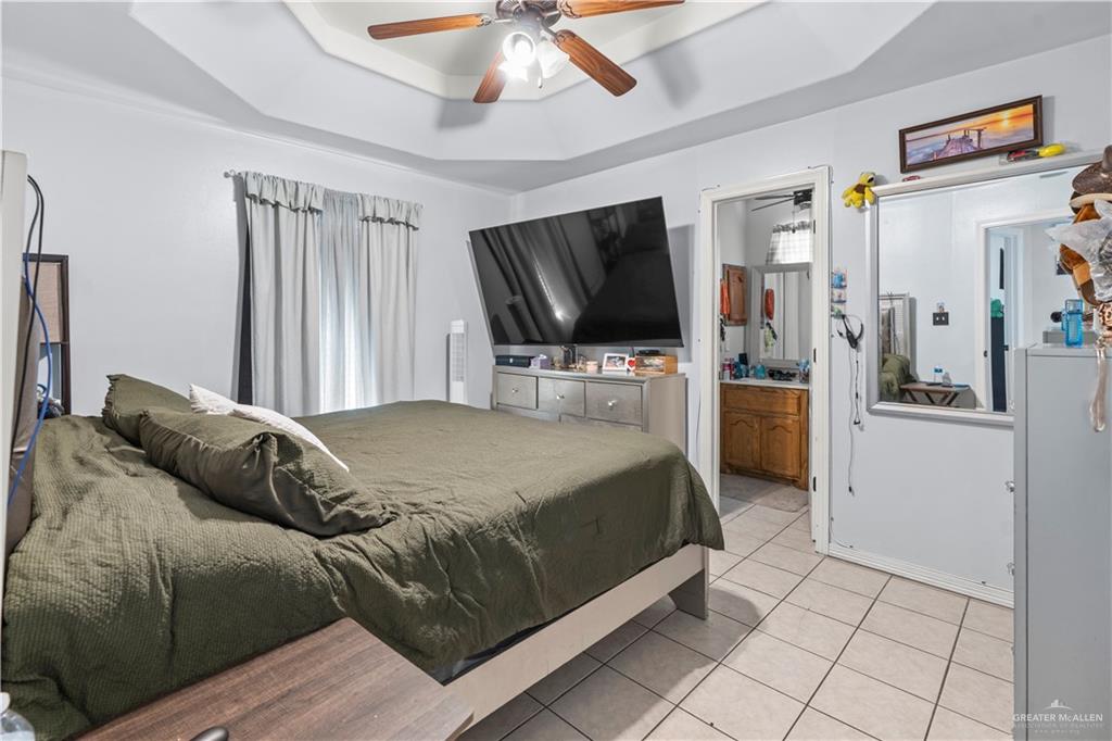 Photo 10 of 1402 Fig Avenue