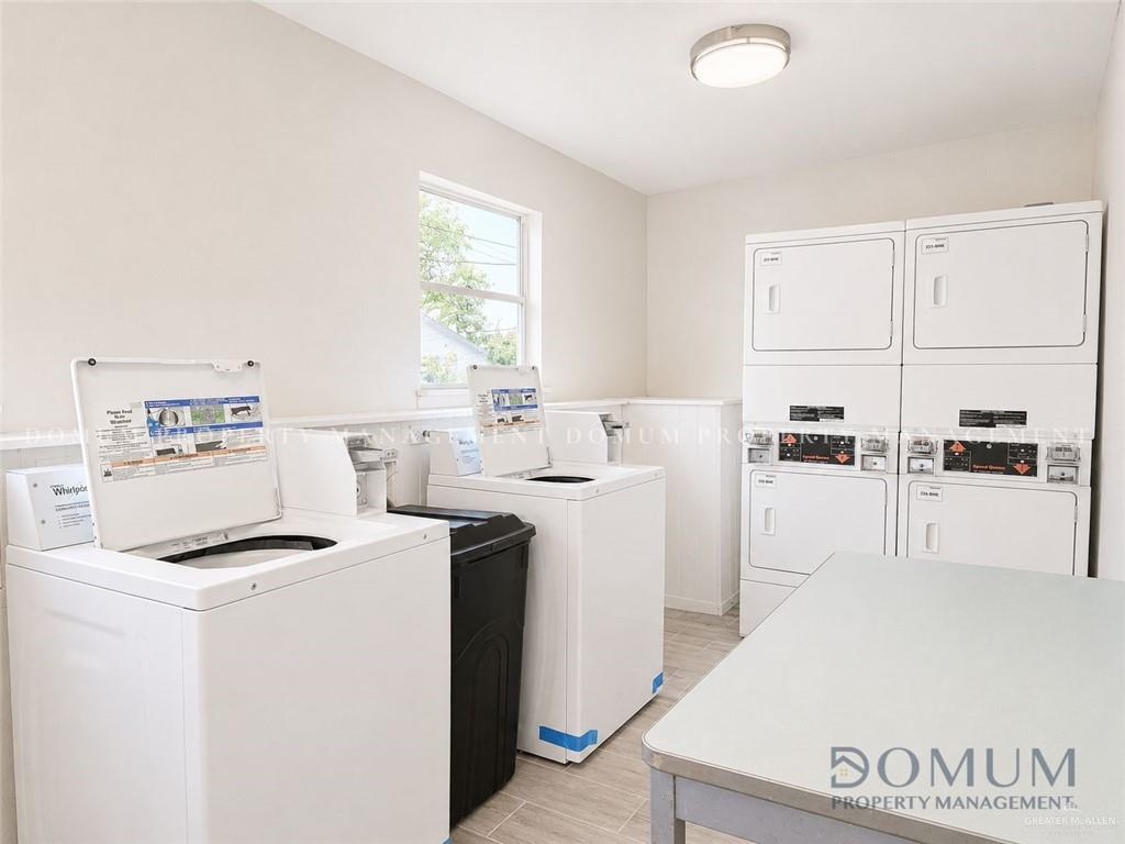 Photo 14 of 1811 Perkins Avenue #5