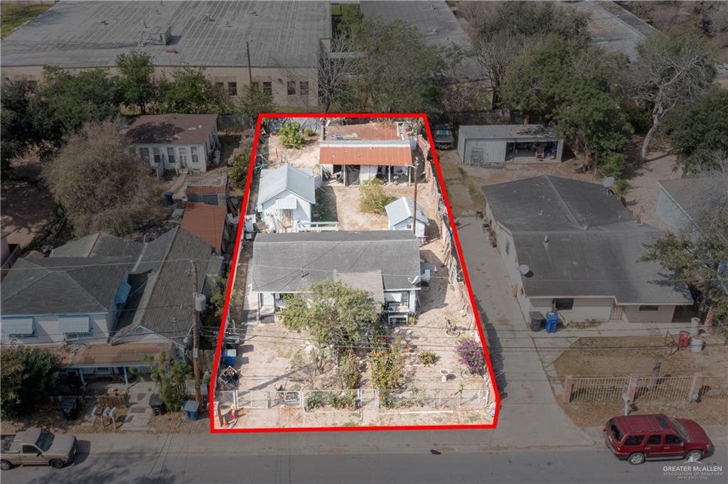 Photo 2 of 817 20th Street