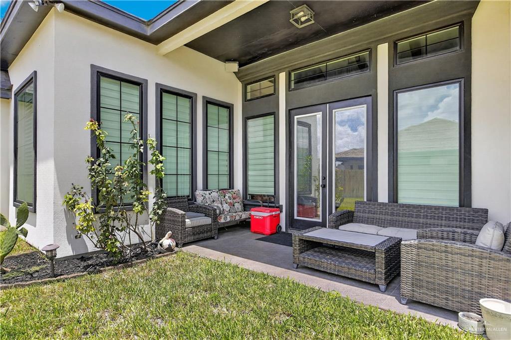 Photo 20 of 3805 Wisteria Avenue