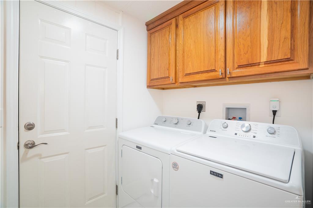 Photo 20 of 3212 San Jacinto Drive