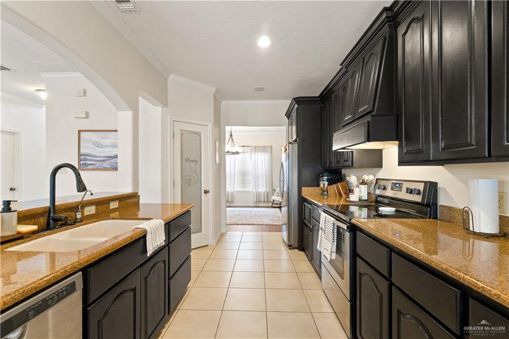 Photo 7 of 309 Vinson Avenue