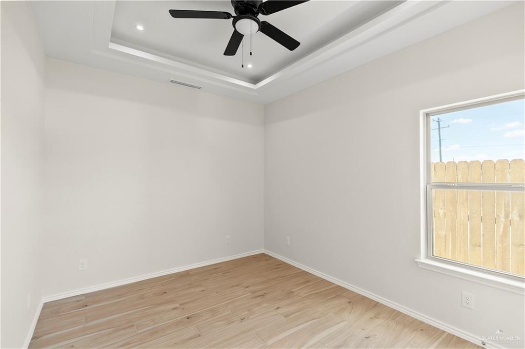 Photo 10 of 4309 Xenops Avenue