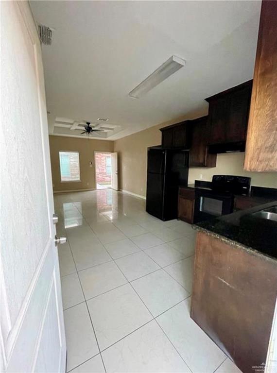 Photo 3 of 2605 Franklin Avenue