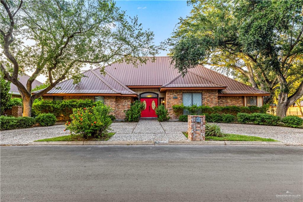 Single Family home at 600 Wisteria Avenue, McAllen, Texas