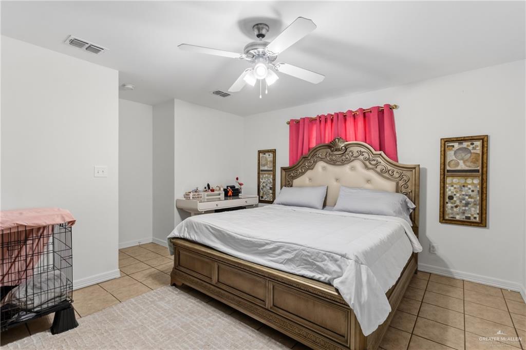 Photo 11 of 411 Tower Hills Street