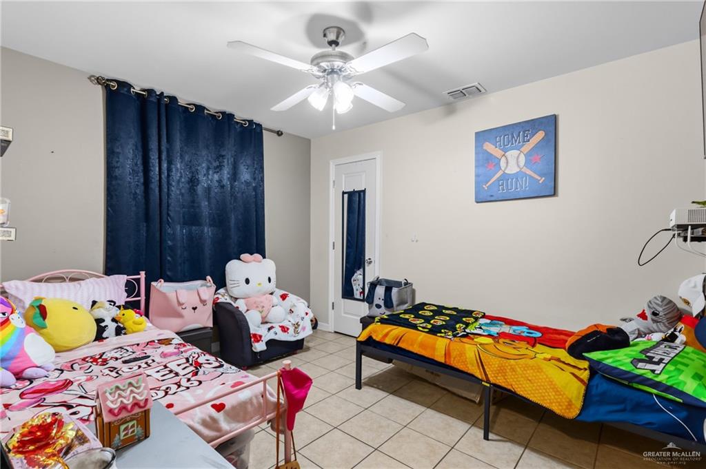 Photo 13 of 411 Tower Hills Street