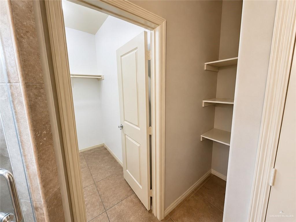 Photo 12 of 2707 Garfield Avenue #A