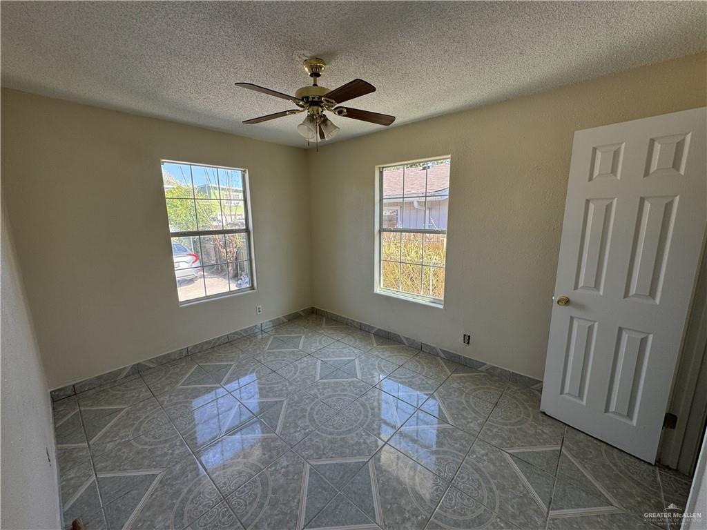 Photo 7 of 1006 23rd Street