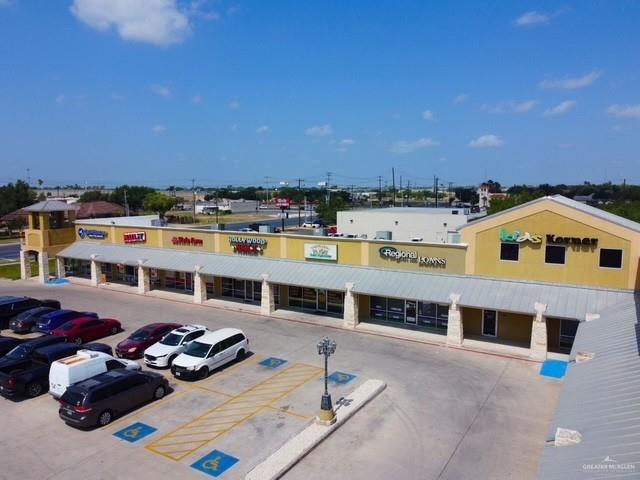 Photo 15 of 810 Veterans Boulevard #8