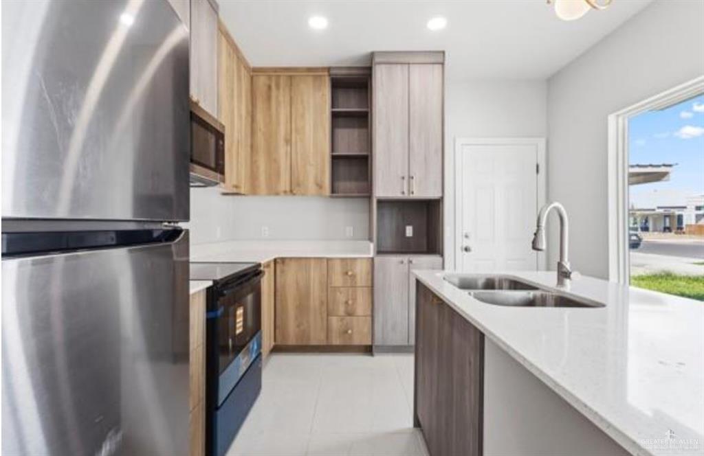 Photo 5 of 4216 Heron Avenue #122