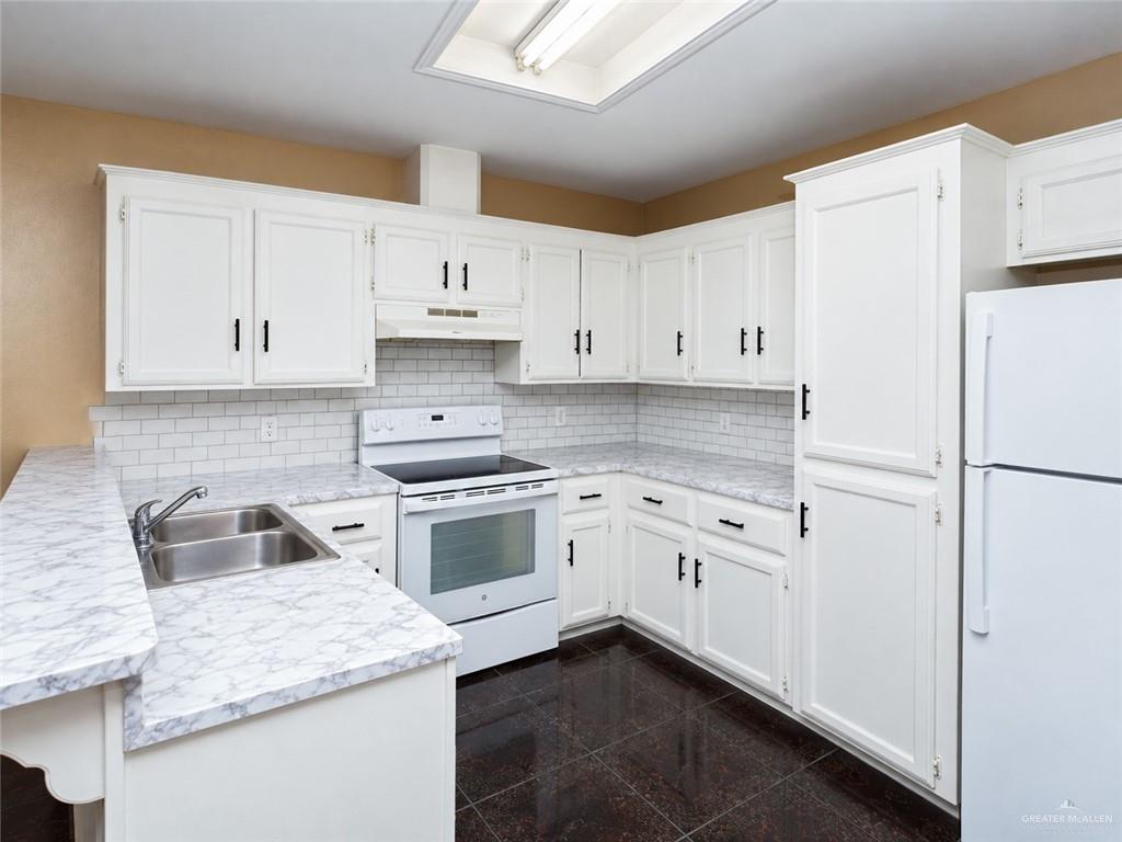 Photo 5 of 2709 31st Street