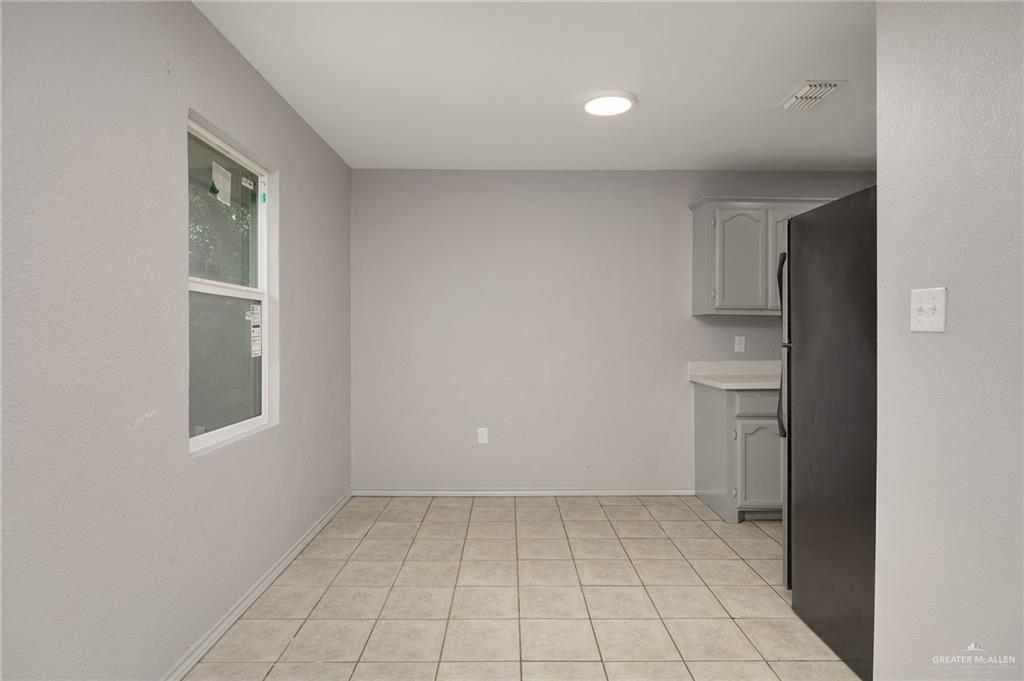 Photo 14 of 825 1st Street