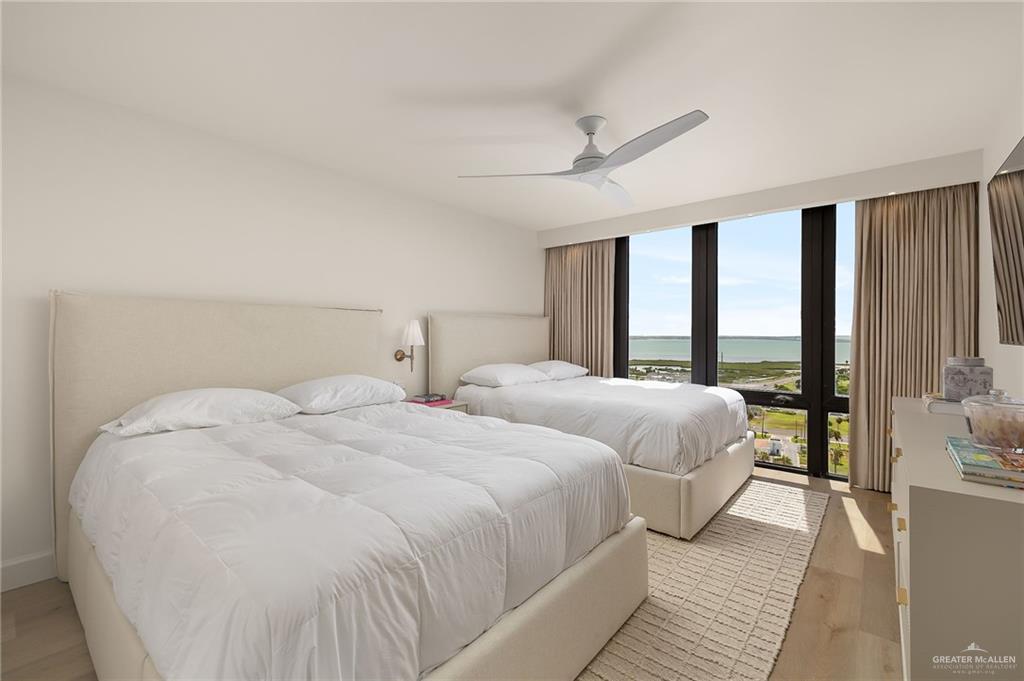 Photo 17 of 334 Padre Boulevard #1700