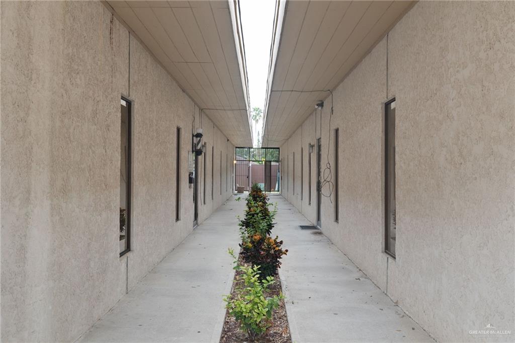 Photo 5 of 419 Nolana Avenue #B