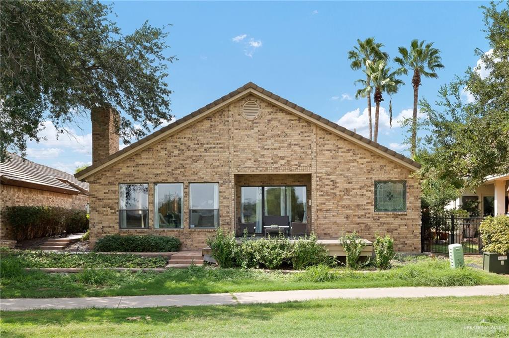 Photo 2 of 812 Rio Grande Drive